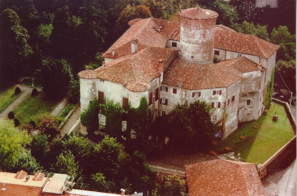 Castello Di Rocca Grimalda Guest House Exterior photo